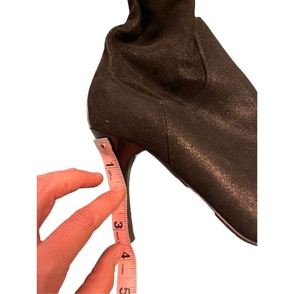 Donald J Pilner - Suede heeled Calf Boots - 8.5 - Picture 5 of 6